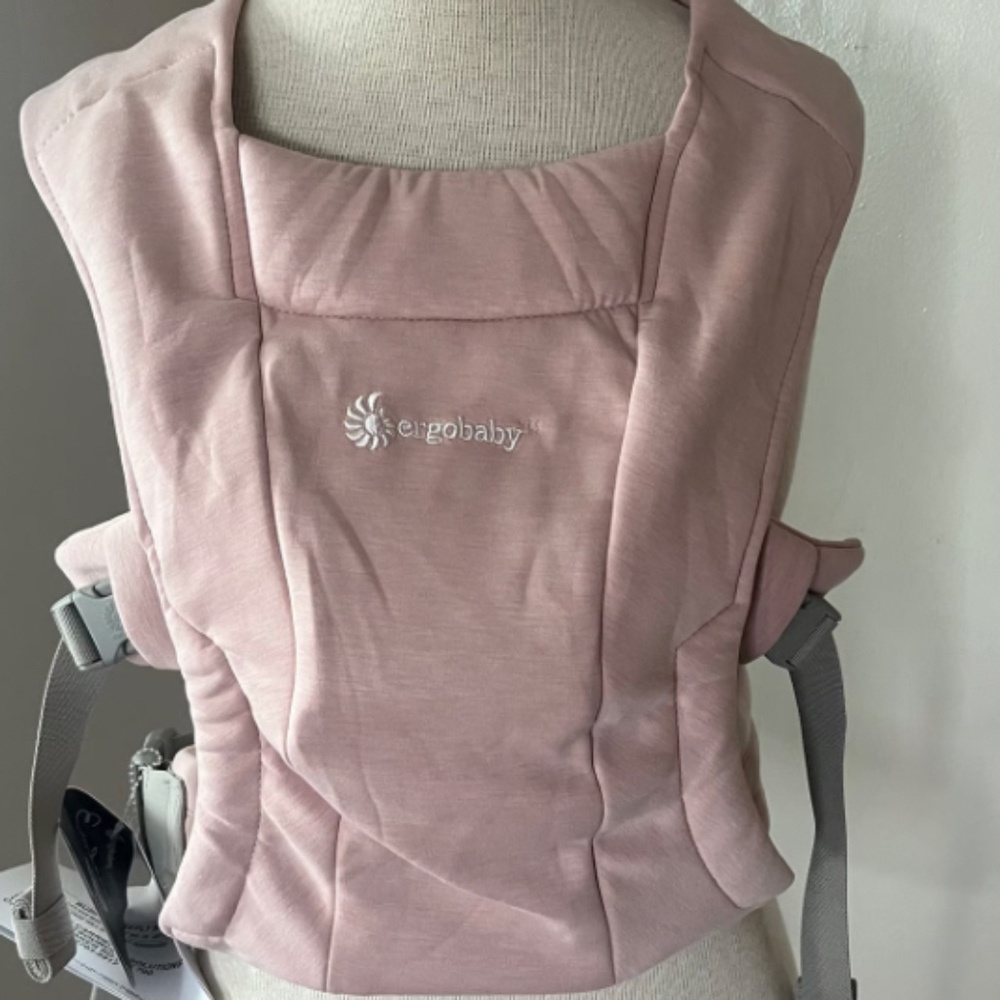 Ergobaby Embrace carrier